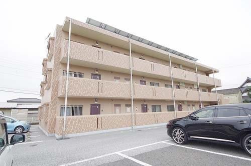 Y&Mロイヤルヒルズ