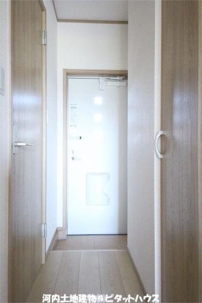 パルテール宮原（102） 玄関