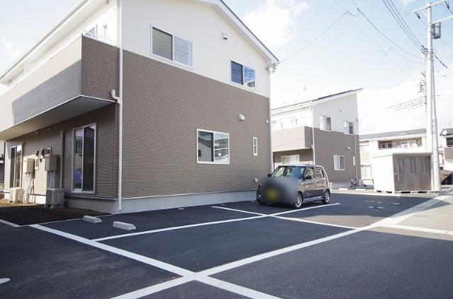 陽東メゾネット Ⅲ（EAST） 駐車場