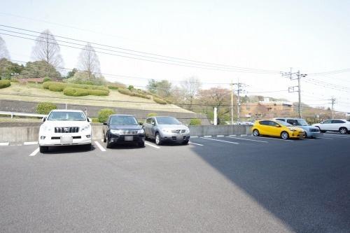 アルトカッシーナ（202） 駐車場