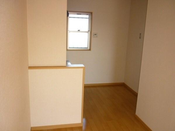 サウスヒルズ（305） 部屋画像