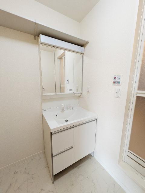 グランド・エミール 4（201） 部屋画像