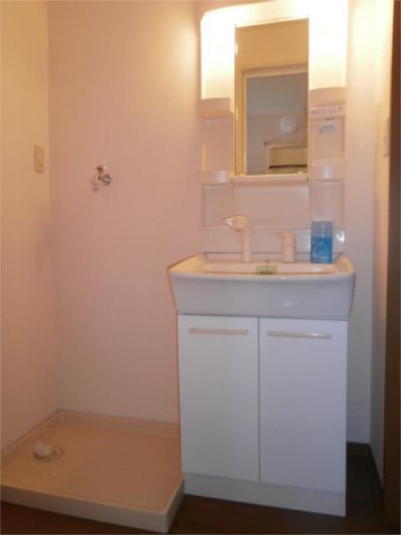 C.F HEIGHTS J（101） 部屋画像