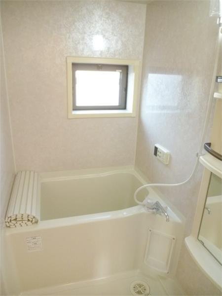パレット B（102） 部屋画像