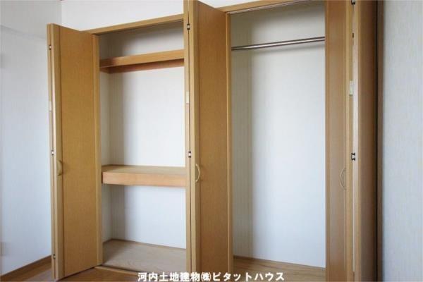 ドリームタウン三和A棟（102） 収納