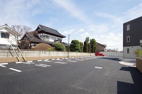 パルティール（202） 駐車場