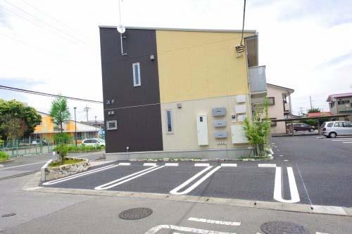 グランドゥ迦希（102） 駐車場