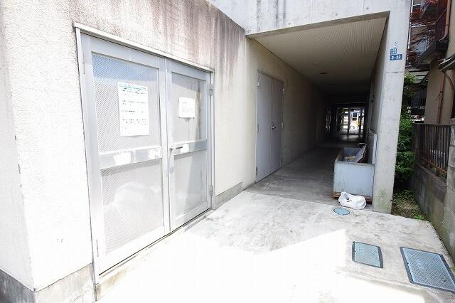三向ハイツ元今泉（1002） 共有部分