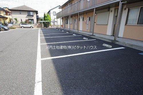 パステルガーデン石井 B（105） 駐車場