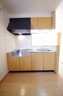 シェ・モア B（102） 部屋画像