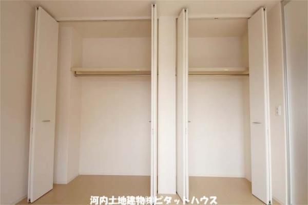 シャトーガーデン（101） 収納