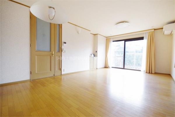 豊郷台2丁目K貸家（1） リビング