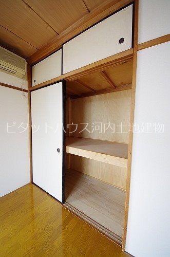 レジデンス根本（205） 収納