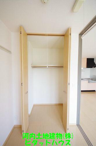 クレスト雅 B（101） 収納