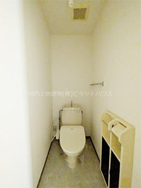 ノーウェアハイツ B棟（102） トイレ