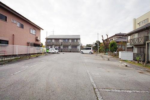 コーポラスあずまC（201） 駐車場