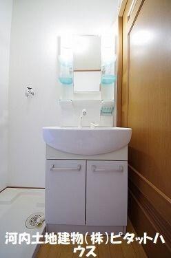 ファミーユ上横田 C（105） 部屋画像