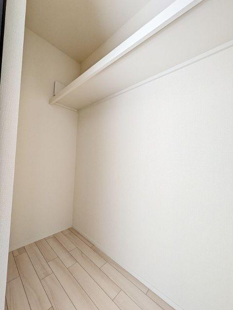セレーナ（205） 収納