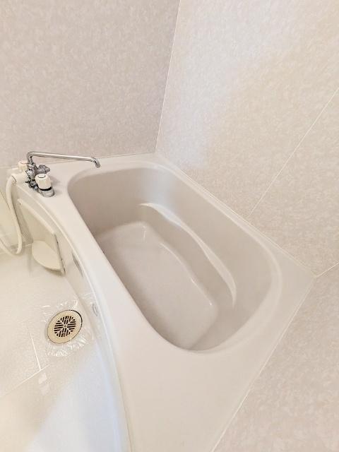 トリニティ A（102） 部屋画像