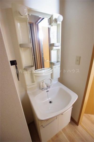 アンソレイエ E（103） 部屋画像