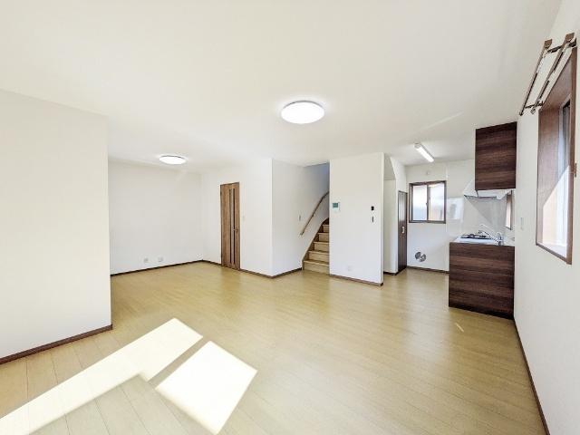 スリーホームズⅢ（1） 部屋画像