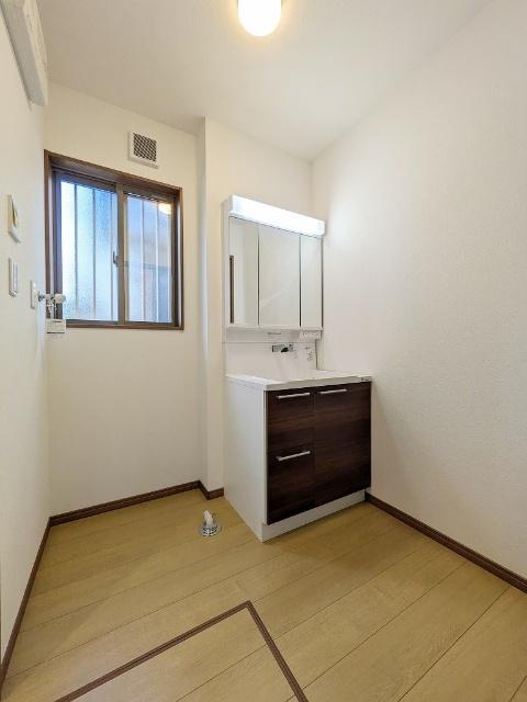 スリーホームズⅢ（1） 部屋画像