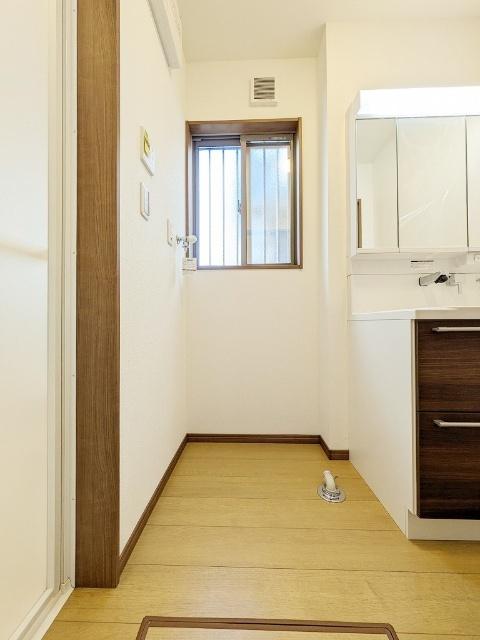 スリーホームズⅢ（1） 部屋画像