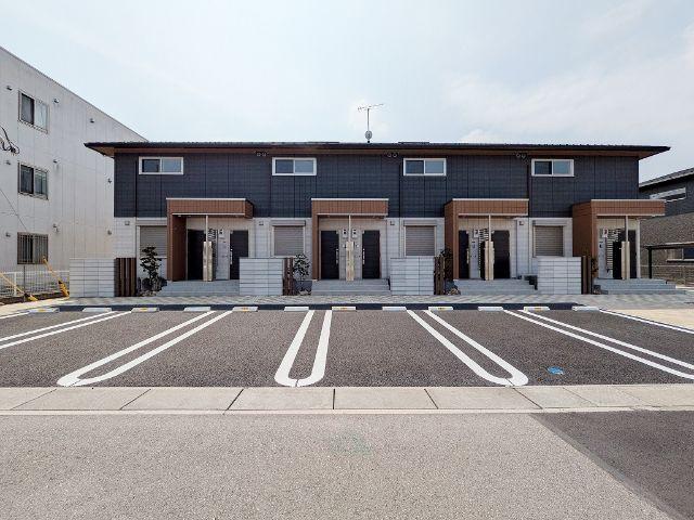 グランフルール（203） 駐車場