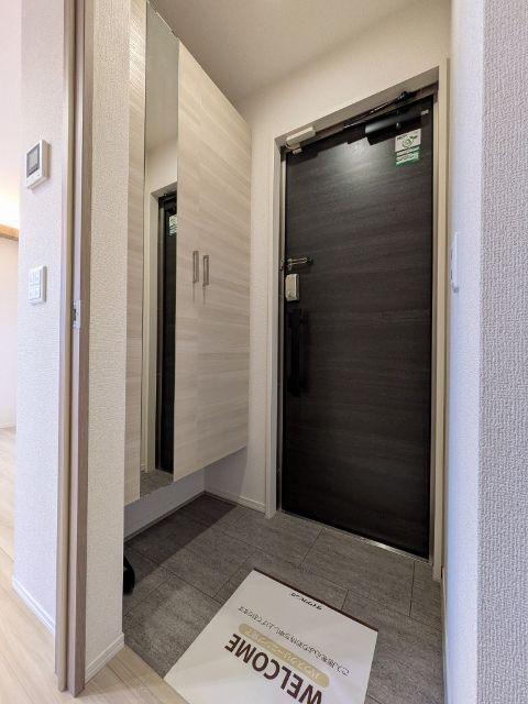 TORISIAS ゆいの杜6丁目　C棟（301） 玄関