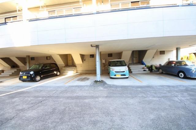 パーセルNAKAHARA（105） 駐車場
