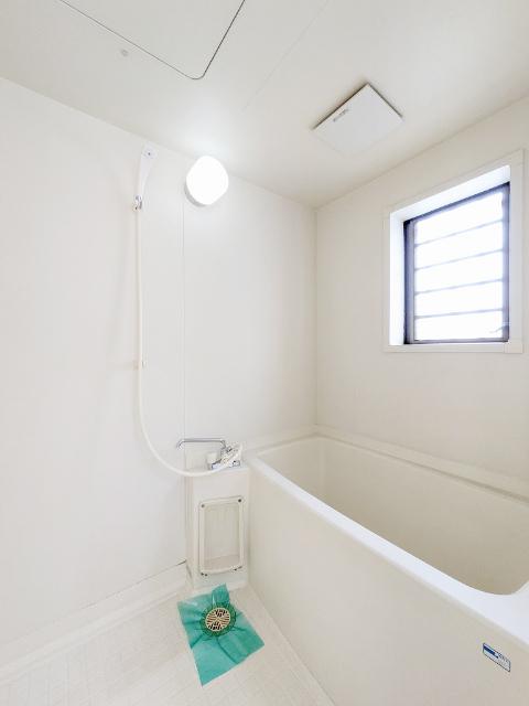 キャッスル・テラF（102） 部屋画像