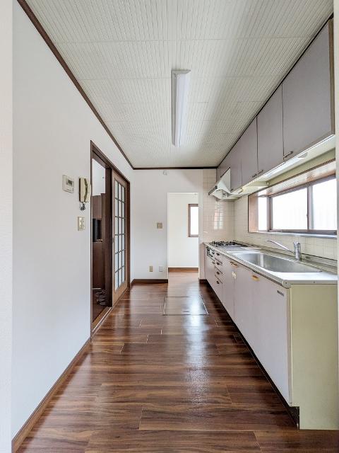 中岡本町戸建貸家（1） キッチン