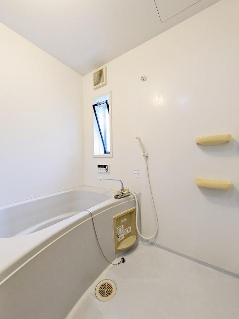 モデラート A（102） 部屋画像