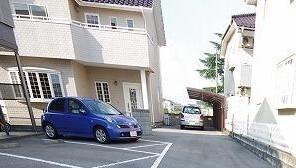 石川ハウス（1） 駐車場