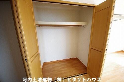 三向ハイツ今泉新町（301） 収納