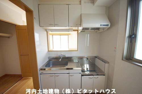 三向ハイツ今泉新町（301） キッチン