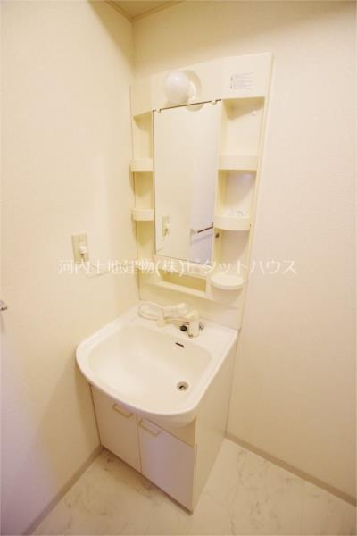 エミネンスコート C（102） 部屋画像