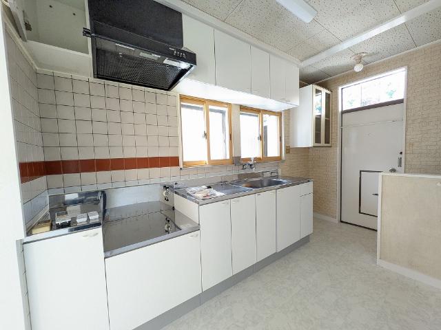 岡本駅前一戸建（1） キッチン
