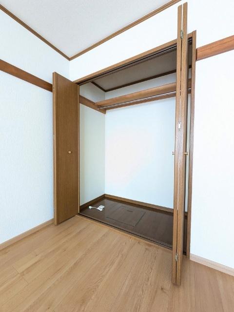 ウィングヴィラ枝野　C（103） 収納