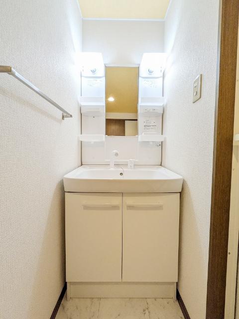 ハイツマロニエ今泉（302） 洗面