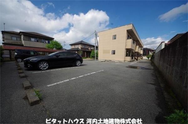 クオレ増渕Ⅱ（203） 駐車場