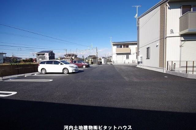 グランコート想　Ａ（102） 駐車場