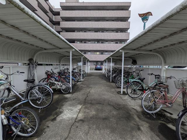 フォリア西川田（104） 共有部分