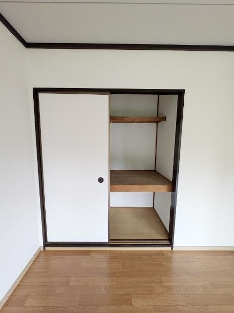 セジュール（103） 収納