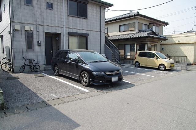 メゾン・クレール（101） 駐車場