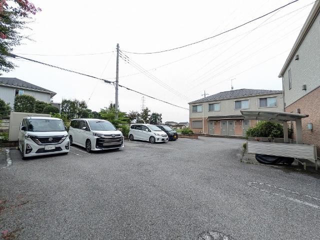 ティプラザ駒生町A（101） 駐車場