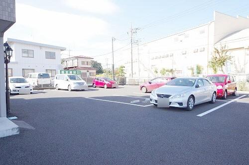 Ｙ＆Ｍグランメゾン（405） 駐車場