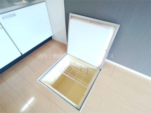 グレイスコート清原台A（105） 収納