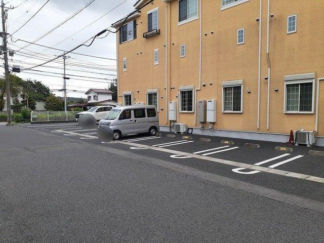エスペランサＫ（201） 駐車場