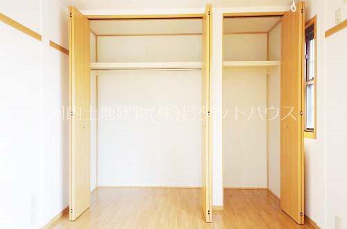 ヴィラ・デ・カロー B（101） 収納